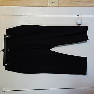 Apt 9 black dress capris size 10